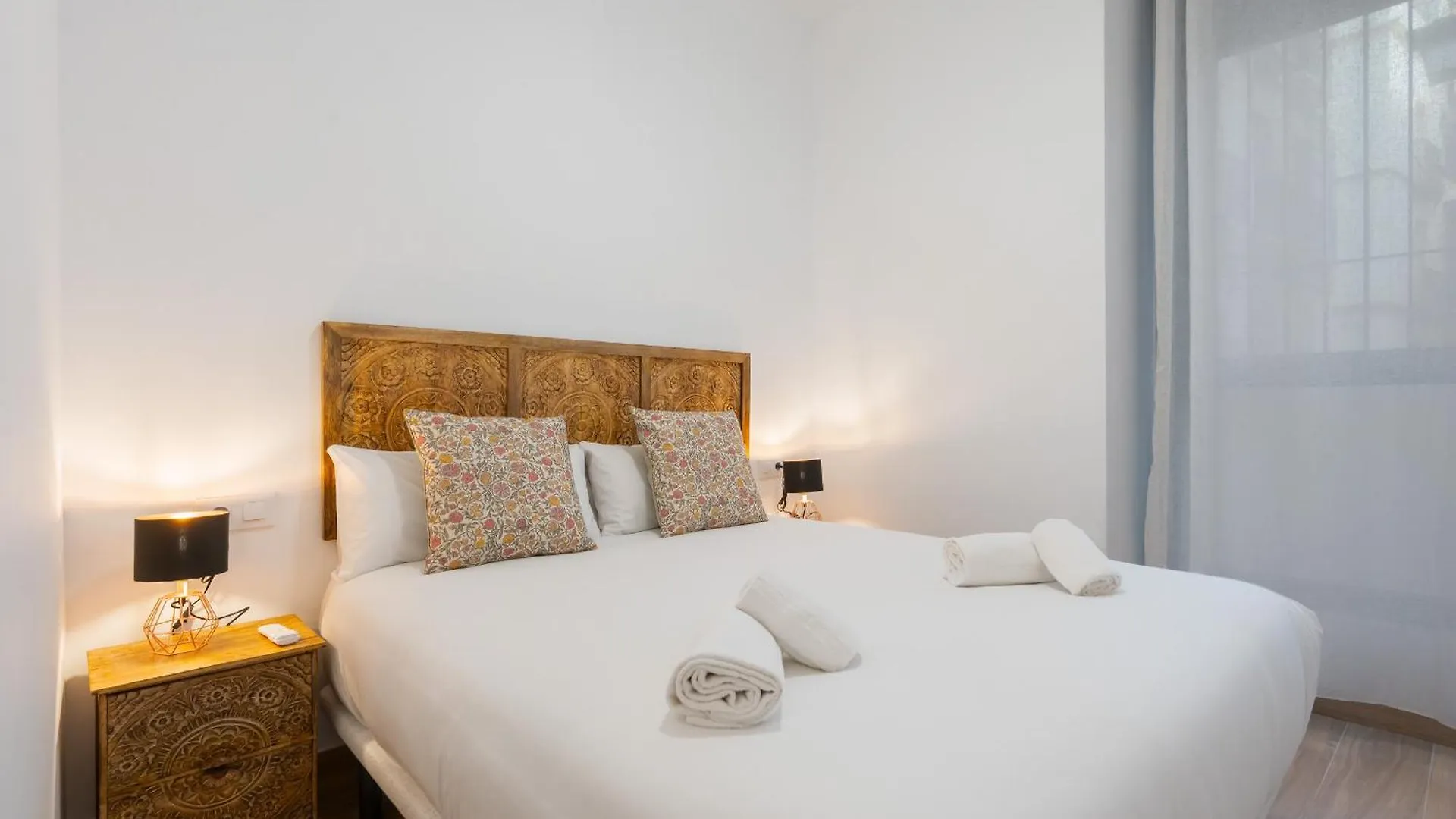 New And Modern - Plaza Nueva - Pedestrian Street Apartment Seville